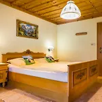 Am Ferienbauernhof Schmiedbauer Com Salzkammergut
