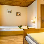 Lejlighed Am Ferienbauernhof Schmiedbauer Com Salzkammergut Faistenau