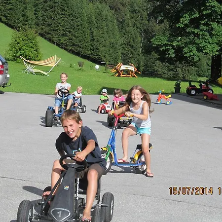 Am Ferienbauernhof Schmiedbauer Com Salzkammergut *