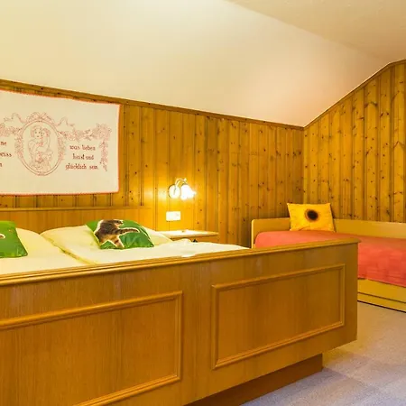 Am Ferienbauernhof Schmiedbauer Com Salzkammergut Apartment *