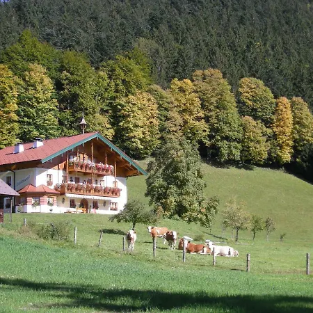 Apartment Am Ferienbauernhof Schmiedbauer Com Salzkammergut Faistenau